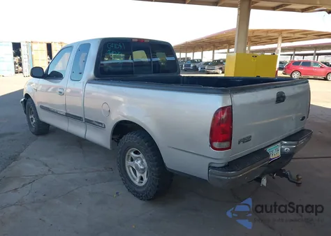 1998 Ford F-150 Lariat/Standard/Xl/Xlt from USA, damaged, VIN 1FTZX1768WKC41014